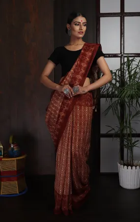 Maroon White Textured Saree