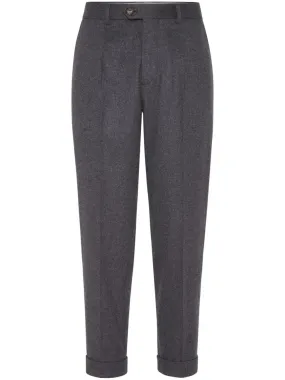 tapered-leg trousers